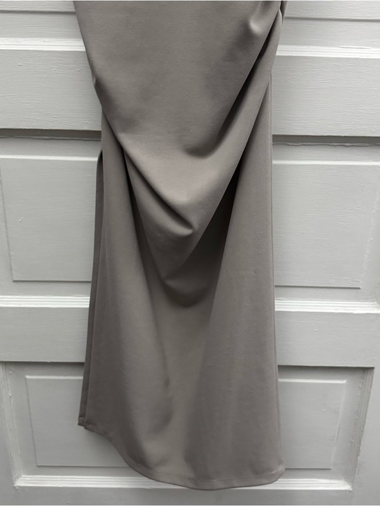 NBD NWT Taupe Ruched Maxi Dress XS High Neck Bodycon Stretch - Picture 10 of 16